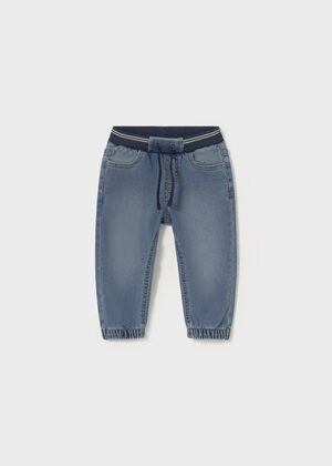 Pantalón Mayoral, diseño mezclilla