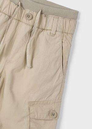 Pantalón Mayoral, diseño cargo, color beige (3571)